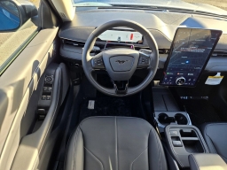Ford Mustang Mach-E Select RWD 2026