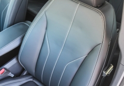 Ford Mustang Mach-E Select RWD 2026
