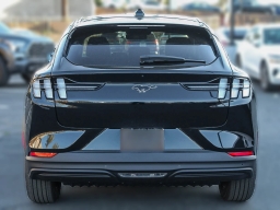 Ford Mustang Mach-E Select RWD 2026