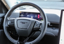 Ford Mustang Mach-E Select RWD 2026