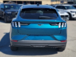 Ford Mustang Mach-E Select RWD 2026