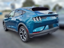 Ford Mustang Mach-E Select RWD 2026