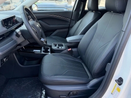 Ford Mustang Mach-E Select RWD 2026