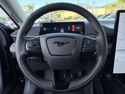 Ford Mustang Mach-E Select AWD 2026