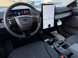 Ford Mustang Mach-E Select AWD 2026