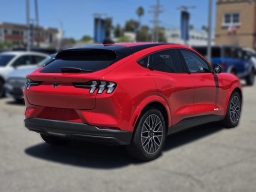 Ford Mustang Mach-E Premium RWD 2026