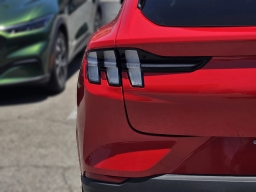 Ford Mustang Mach-E Premium RWD 2026