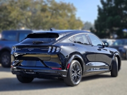 Ford Mustang Mach-E Premium RWD 2026