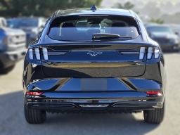 Ford Mustang Mach-E Premium RWD 2026