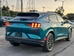 Ford Mustang Mach-E Premium RWD 2026
