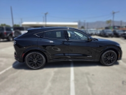 Ford Mustang Mach-E Premium RWD 2026