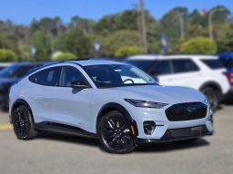 Ford Mustang Mach-E Premium RWD 2026
