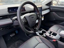 Ford Mustang Mach-E Premium AWD 2026