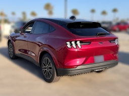 Ford Mustang Mach-E Premium AWD 2025