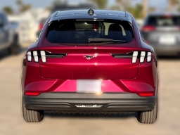 Ford Mustang Mach-E Premium AWD 2025