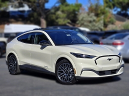 Ford Mustang Mach-E Premium AWD 2026