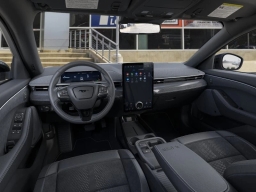 Ford Mustang Mach-E GT AWD 2025