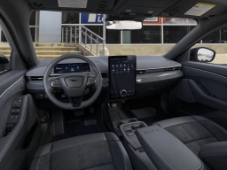 Ford Mustang Mach-E GT AWD 2025