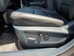 Ford Maverick Lobo Standard AWD SuperCrew 2025