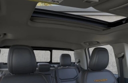 Ford Maverick Tremor AWD SuperCrew 2026