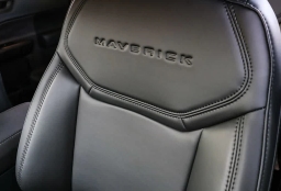 Ford Maverick LARIAT AWD SuperCrew 2026