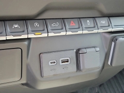 Chevrolet Silverado 1500 Work Truck 2WD Reg Cab 140" 2026