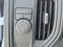 Chevrolet Silverado 1500 Work Truck 2WD Reg Cab 140" 2026