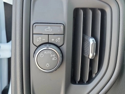 Chevrolet Silverado 1500 Work Truck 2WD Reg Cab 126" 2026