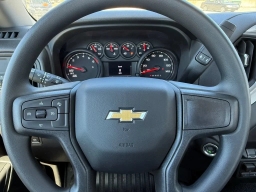 Chevrolet Silverado 1500 Work Truck 2WD Reg Cab 140" 2026