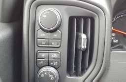 Chevrolet Silverado 1500 Work Truck 4WD Reg Cab 126" 2026