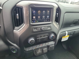 Chevrolet Silverado 1500 Custom 2WD Crew Cab 147" 2026