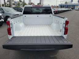 Chevrolet Silverado 1500 Custom 2WD Crew Cab 147" 2026