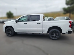 Chevrolet Silverado 1500 Custom 2WD Crew Cab 147" 2026