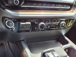 Chevrolet Silverado 1500 LT 2WD Crew Cab 147" 2026
