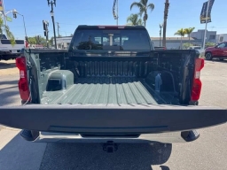 Chevrolet Silverado 1500 LT 2WD Crew Cab 157" 2026