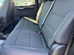 Chevrolet Silverado 1500 LT 2WD Crew Cab 157" 2026