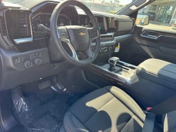 Chevrolet Silverado 1500 LT 2WD Crew Cab 157" 2026