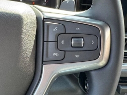Chevrolet Silverado 1500 LT 2WD Crew Cab 157" 2026