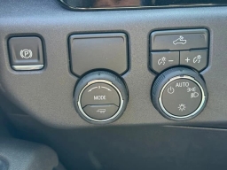 Chevrolet Silverado 1500 LT 2WD Crew Cab 157" 2026