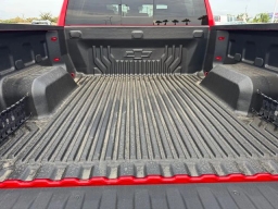 Chevrolet Silverado 1500 LT 2WD Crew Cab 147" 2025