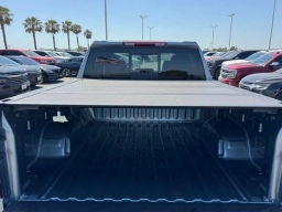 Chevrolet Silverado 1500 LT 2WD Crew Cab 147" 2026