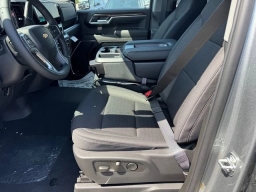 Chevrolet Silverado 1500 LT 2WD Crew Cab 147" 2026