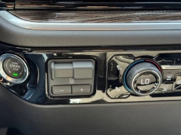 Chevrolet Silverado 1500 LT 2WD Crew Cab 147" 2026