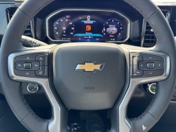 Chevrolet Silverado 1500 LT 2WD Crew Cab 147" 2026