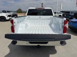 Chevrolet Silverado 1500 LT 2WD Crew Cab 157" 2026