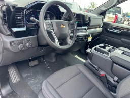 Chevrolet Silverado 1500 LT 2WD Crew Cab 157" 2026