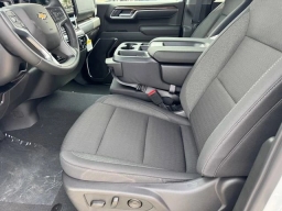Chevrolet Silverado 1500 LT 2WD Crew Cab 157" 2026