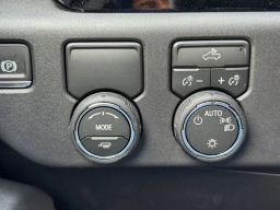 Chevrolet Silverado 1500 LT 2WD Crew Cab 157" 2026