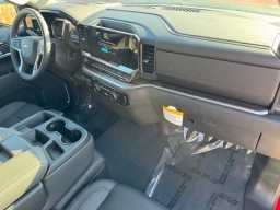 Chevrolet Silverado 1500 LT 4WD Crew Cab 147" 2025