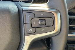 Chevrolet Silverado 1500 LT 4WD Crew Cab 147" 2025